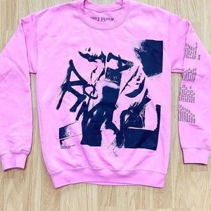 Ariana Grande official merch! ISO READ DESCRIPCION